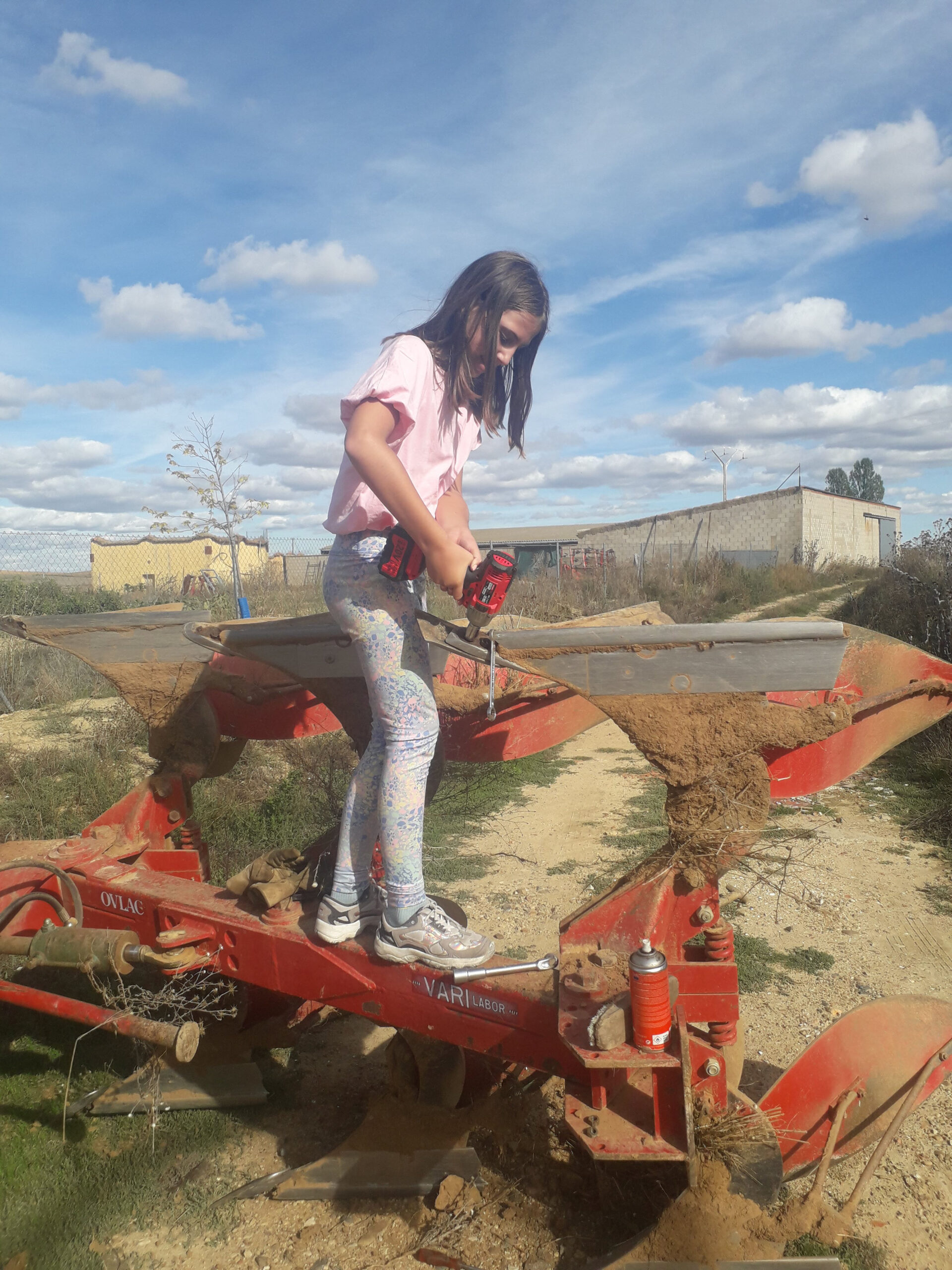 088 Futuro,Fuerza en femenino.